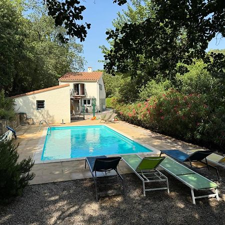 Maison avec piscine chauffée entre mer et montagne Montauriol  Extérieur photo